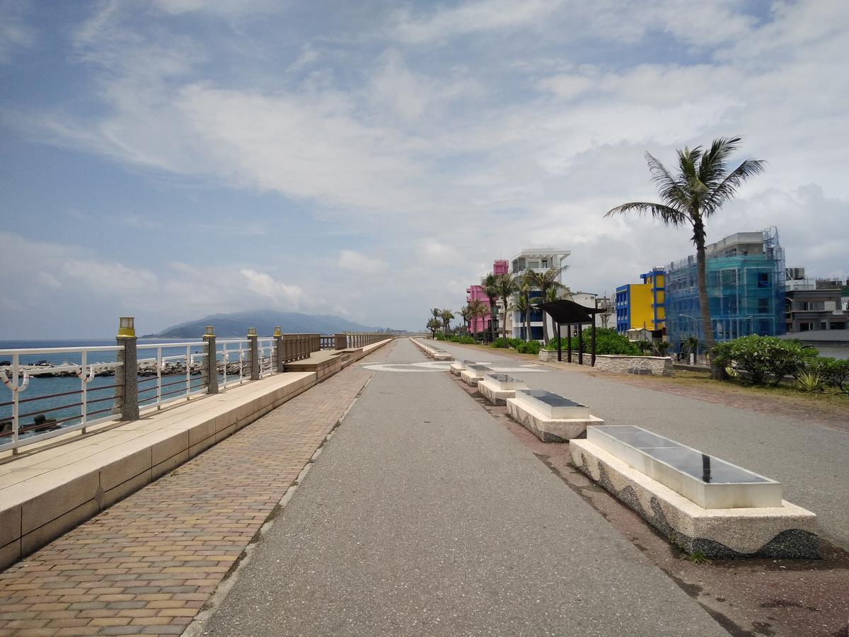 Heyyo Hostel Hualien Eksteriør bilde
